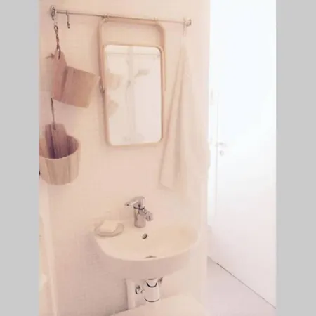 Apartament Small Arty Menilmontant Paryż