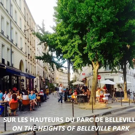 Small Arty Menilmontant 아파트 파리